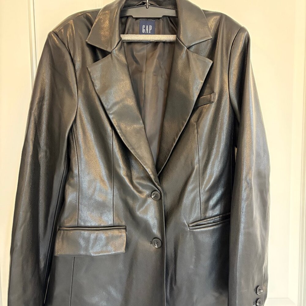 GAP Black Leather Jacket – Size S/P (New With Tags)